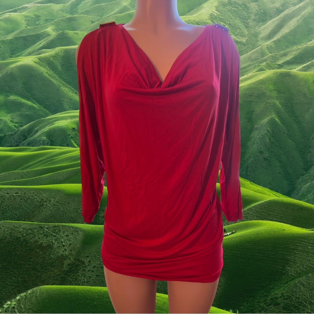 ELEGANT RED CALVIN KLEIN BLOUSE 🌹🌹🌹